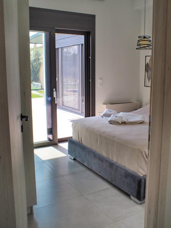 Nostos Luxury Villas With Private Pool In Nafpaktos Luaran gambar