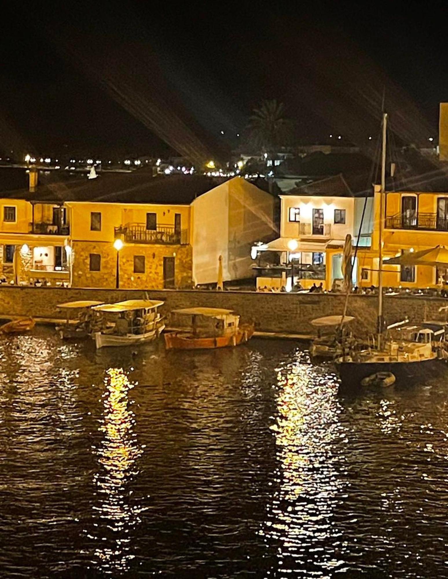 Nostos Luxury Villas With Private Pool In Nafpaktos Luaran gambar