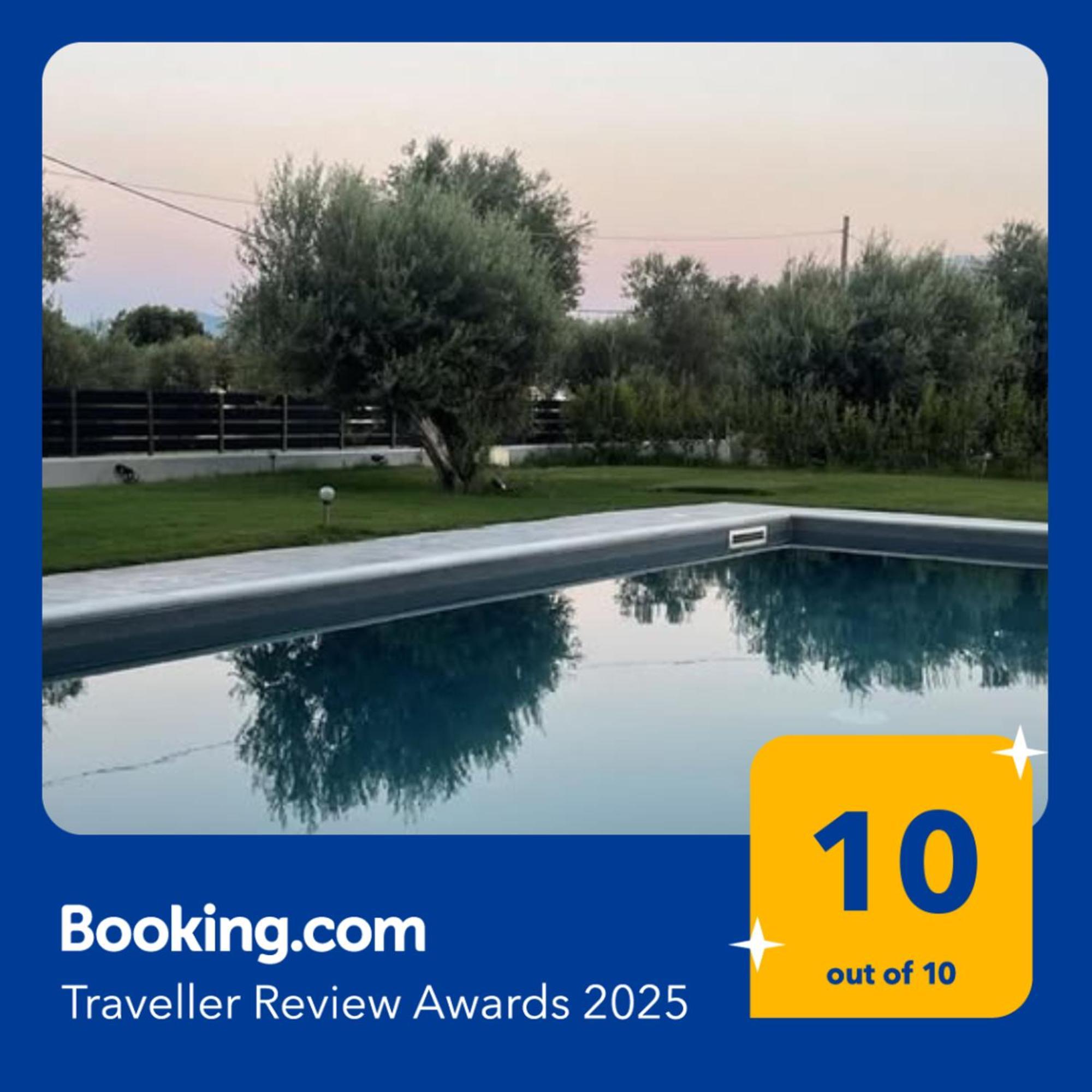 Nostos Luxury Villas With Private Pool In Nafpaktos Luaran gambar