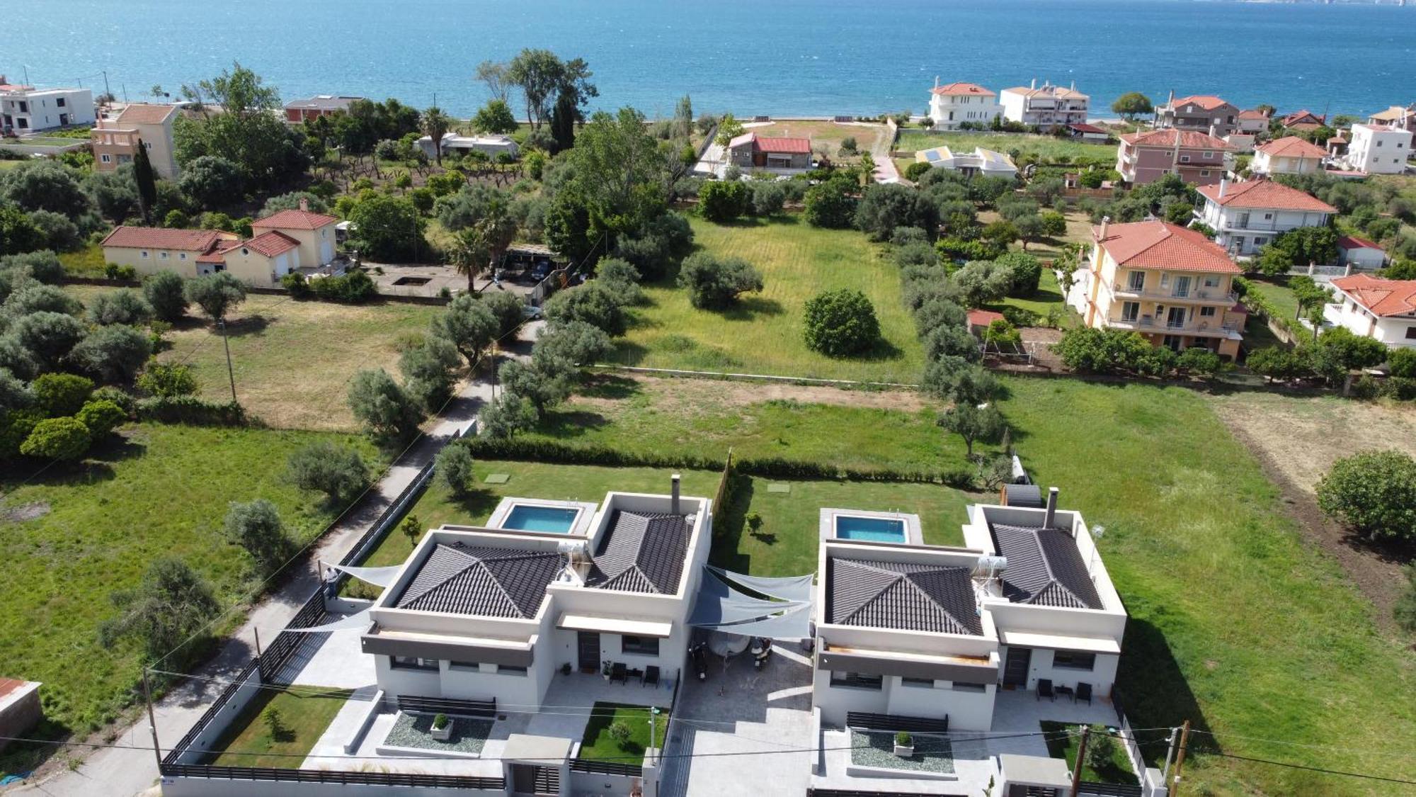 Nostos Luxury Villas With Private Pool In Nafpaktos Luaran gambar